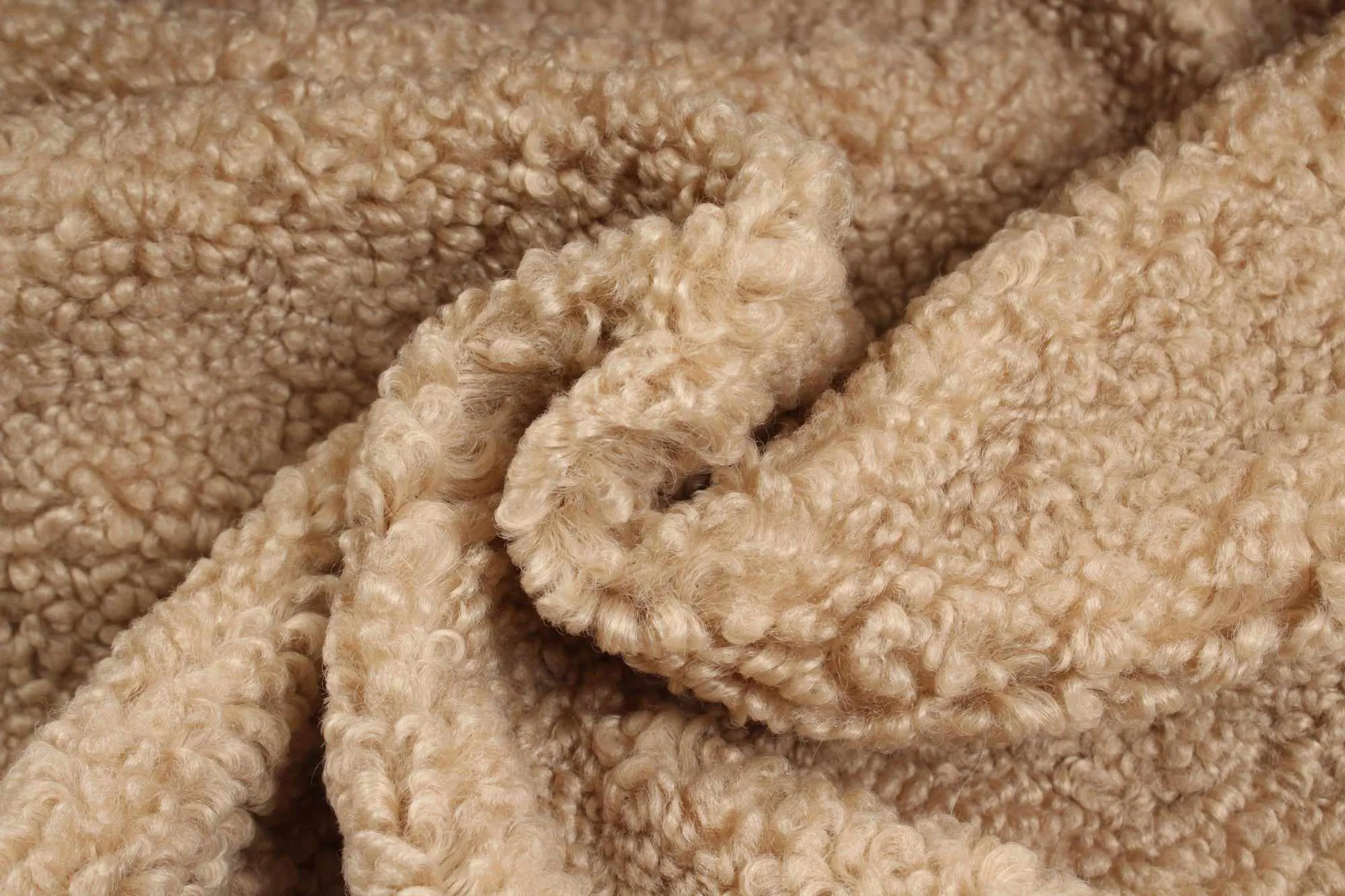 13 Mts Roll - Soft Teddy Fur For Outwear - Boucle - OFFER: 12,50€/Mt