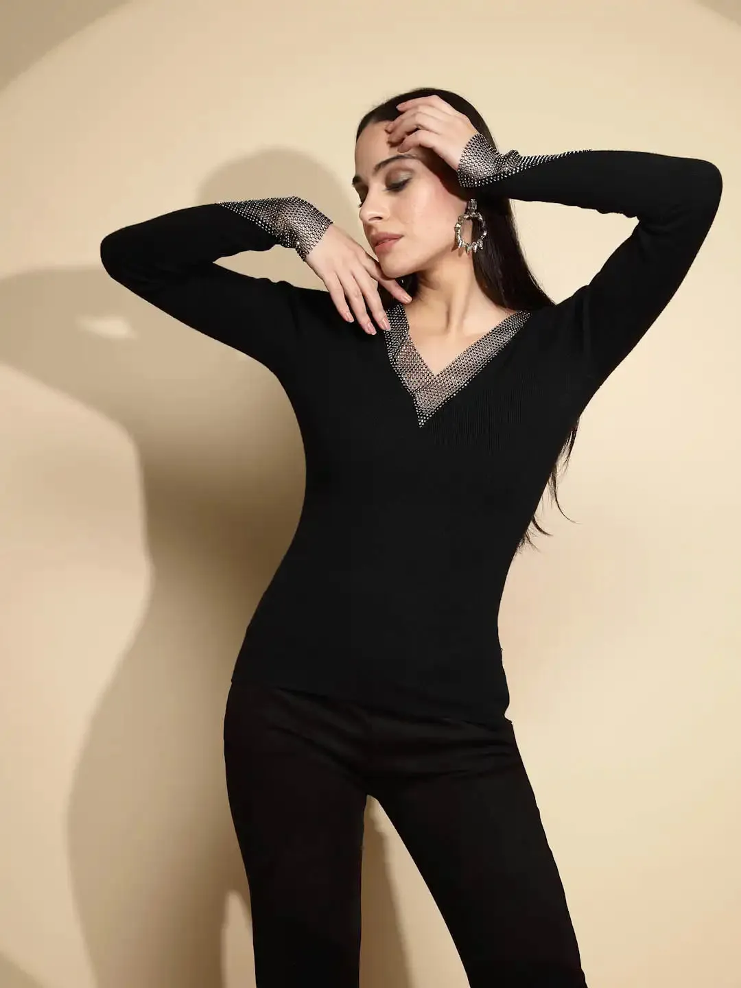 Black Embellished Full Sleeve V-Neck Casual Pullover