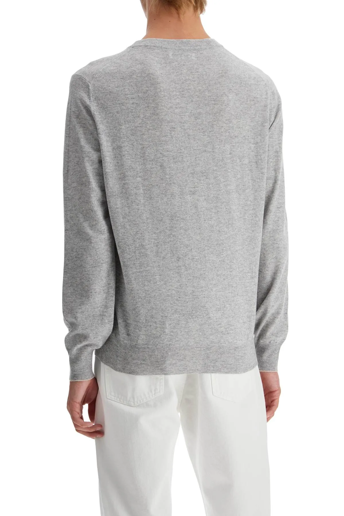 cashmere pullover for a stylish