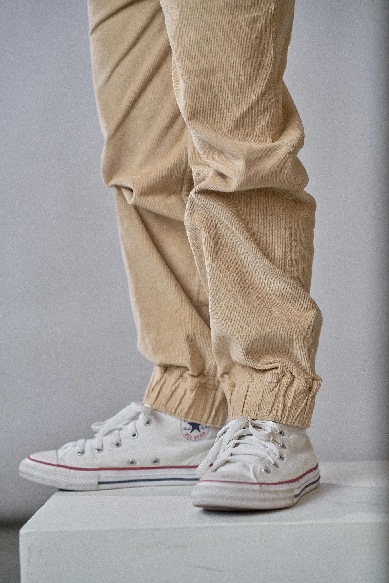 Corduroy Jogger - Khaki