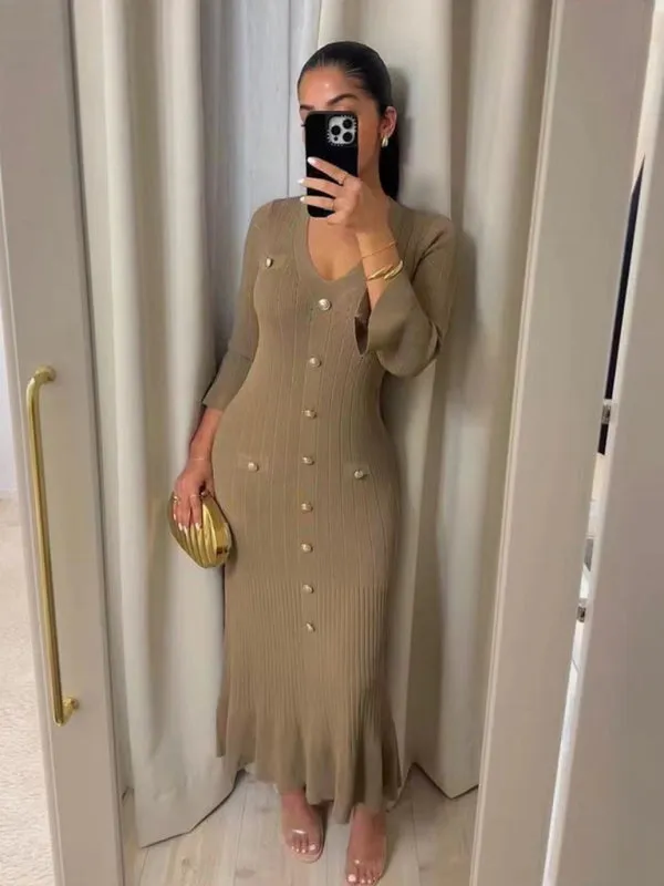 Trendy Ribbed Knit V-Neck Midi Dress with Golden Accents