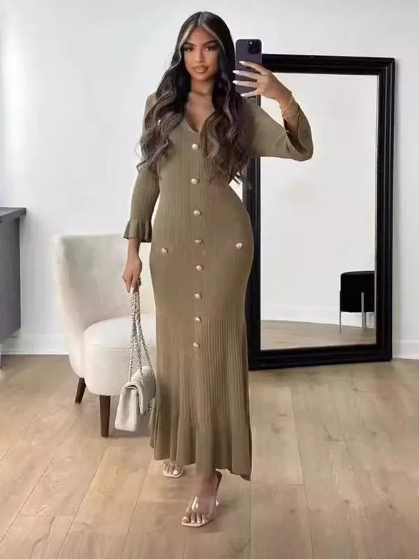 Trendy Ribbed Knit V-Neck Midi Dress with Golden Accents