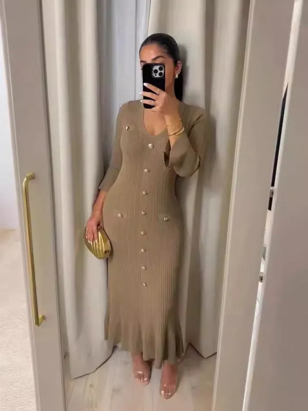 Trendy Ribbed Knit V-Neck Midi Dress with Golden Accents