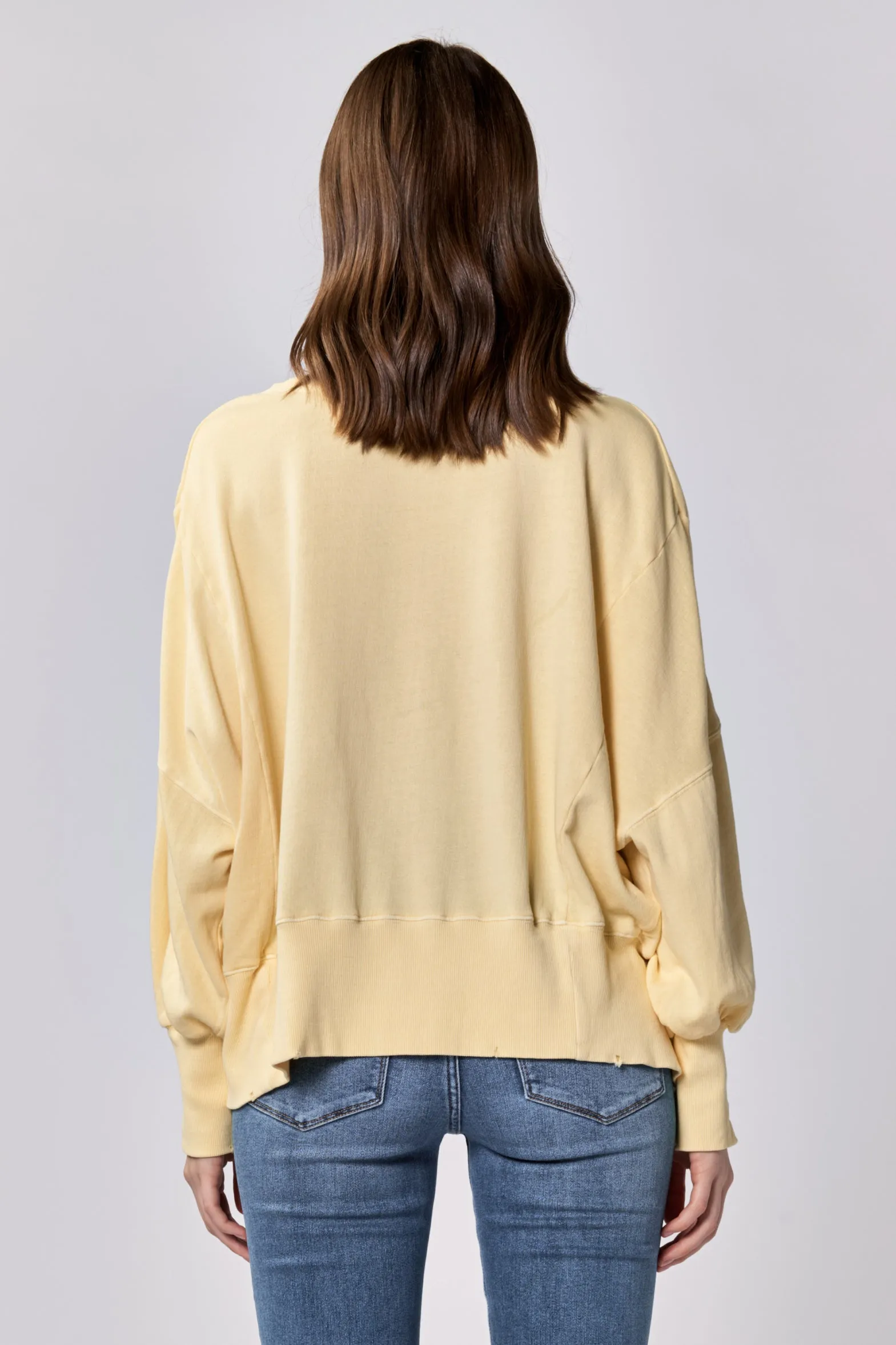 TRENTON CREW NECK LONG SLEEVE OVERSIZED SWEATER PALE BANANA