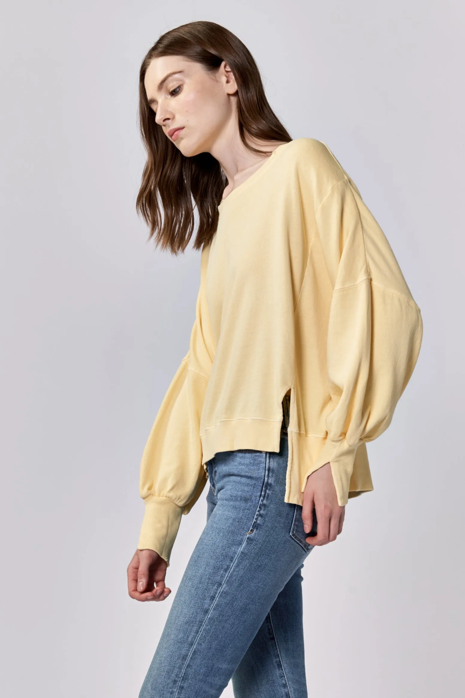 TRENTON CREW NECK LONG SLEEVE OVERSIZED SWEATER PALE BANANA