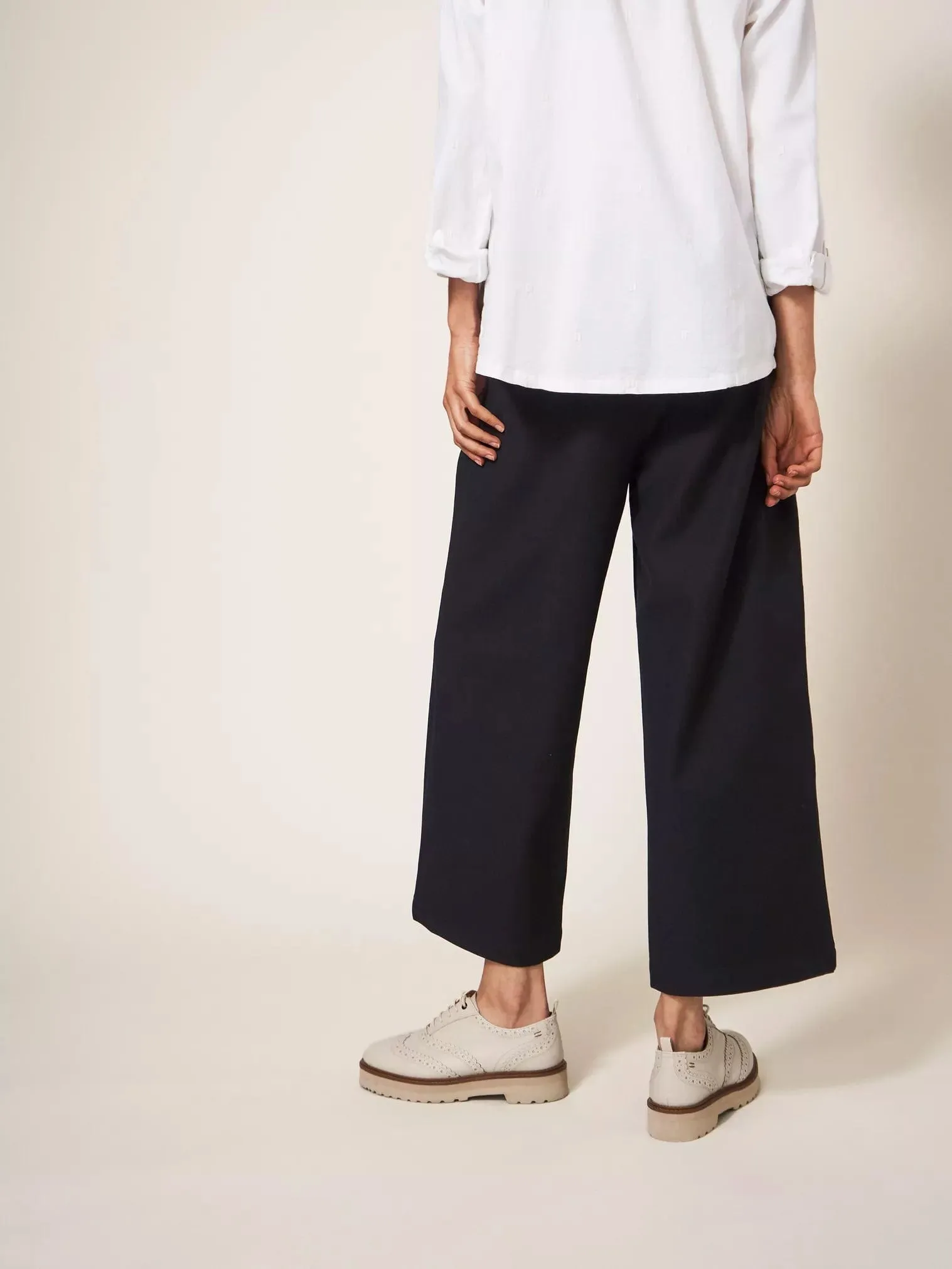 White Stuff Belle Wide Leg Cropped Trouser in Black